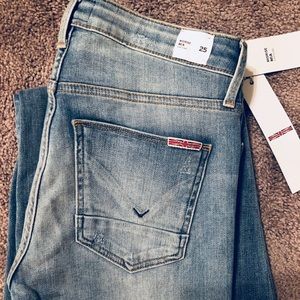 Hudson MIA midrise jeans size 25. New With Tags.